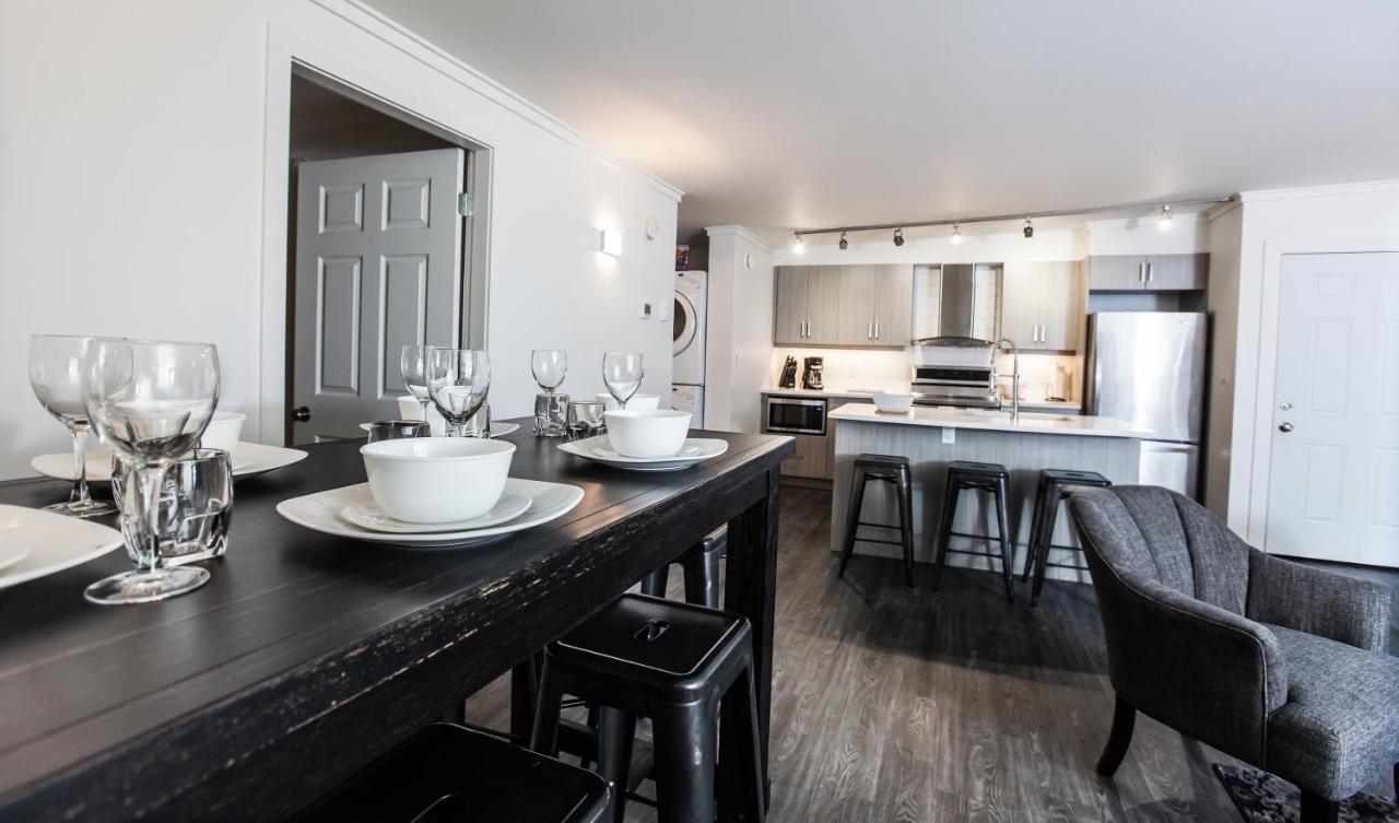 Novlan Suite By Revelstoke Vacations Zewnętrze zdjęcie
